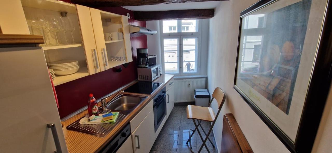 Apartments Im Einhornhaus Lubeck Exterior photo